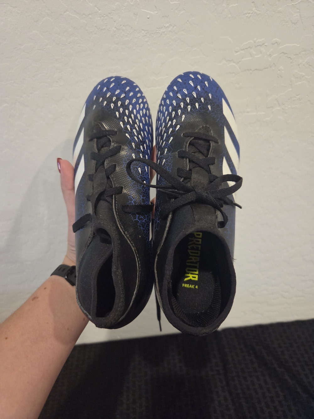 adidas Kids Predator Freak Soccer Sneakers in Black & Royal Blue
